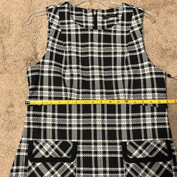 NWT Tommy Hilfiger Black Plaid Dress- Size 10 - Picture 15 of 16